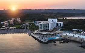 Eden Roc Resort